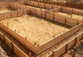 Строительство мелкозаглубленного фундамента на глинистой почве под ключ